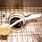 Garbage disposal cleaning